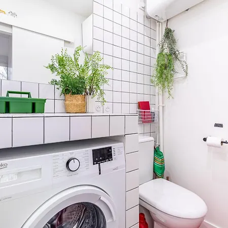 Guestready - White Bliss In The 20th Apartment Paris